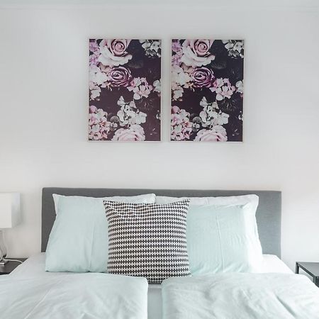 Space In Gozsdu Apartment Budapest Luaran gambar